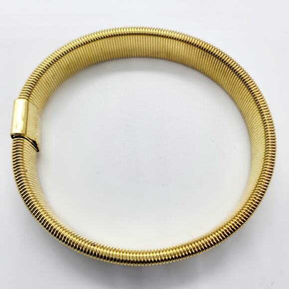 Vintage Cobra Stretch Antique Statement Bracelet Gold Tone Ribbed from The 80's - Picture 6 of 8